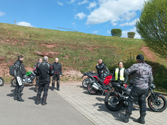 Fahrt nach Wissenburg