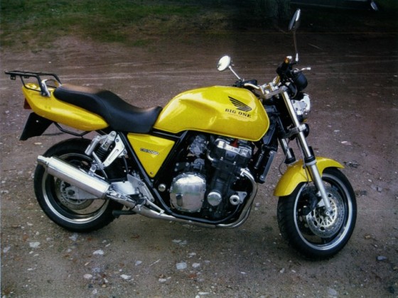 cb1000