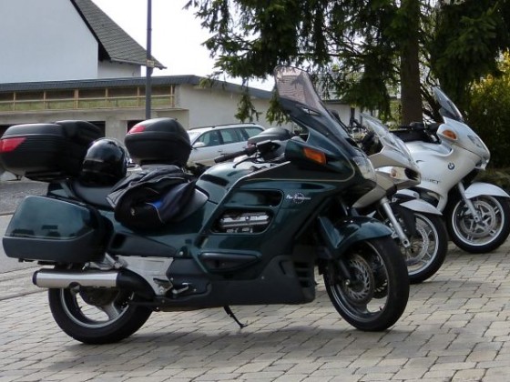 st1100