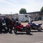 ... Wer sein Moped liebt der schiebt ... Benzinknappheit in Südfrankreich ...