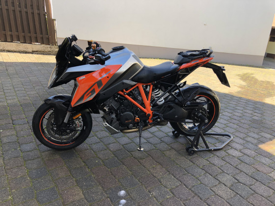 Super Duke GT