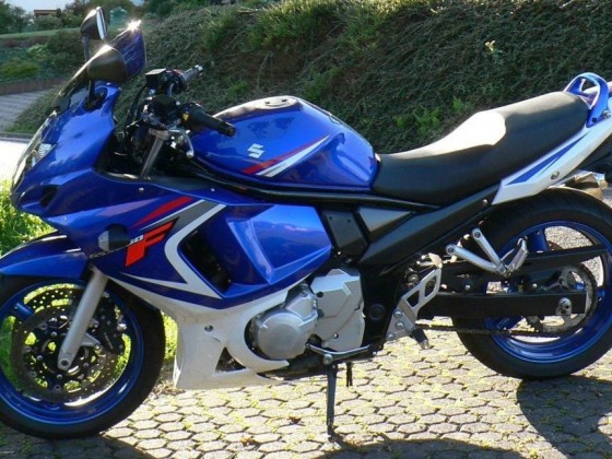 Suzi gsx 650f