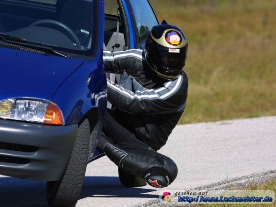 Wenn man zuviel Motorrad fährt,kann so etwas passieren?