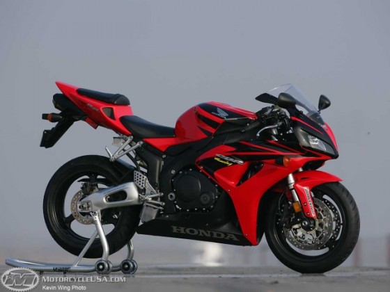 Honda Fireblade ( sc 57 )